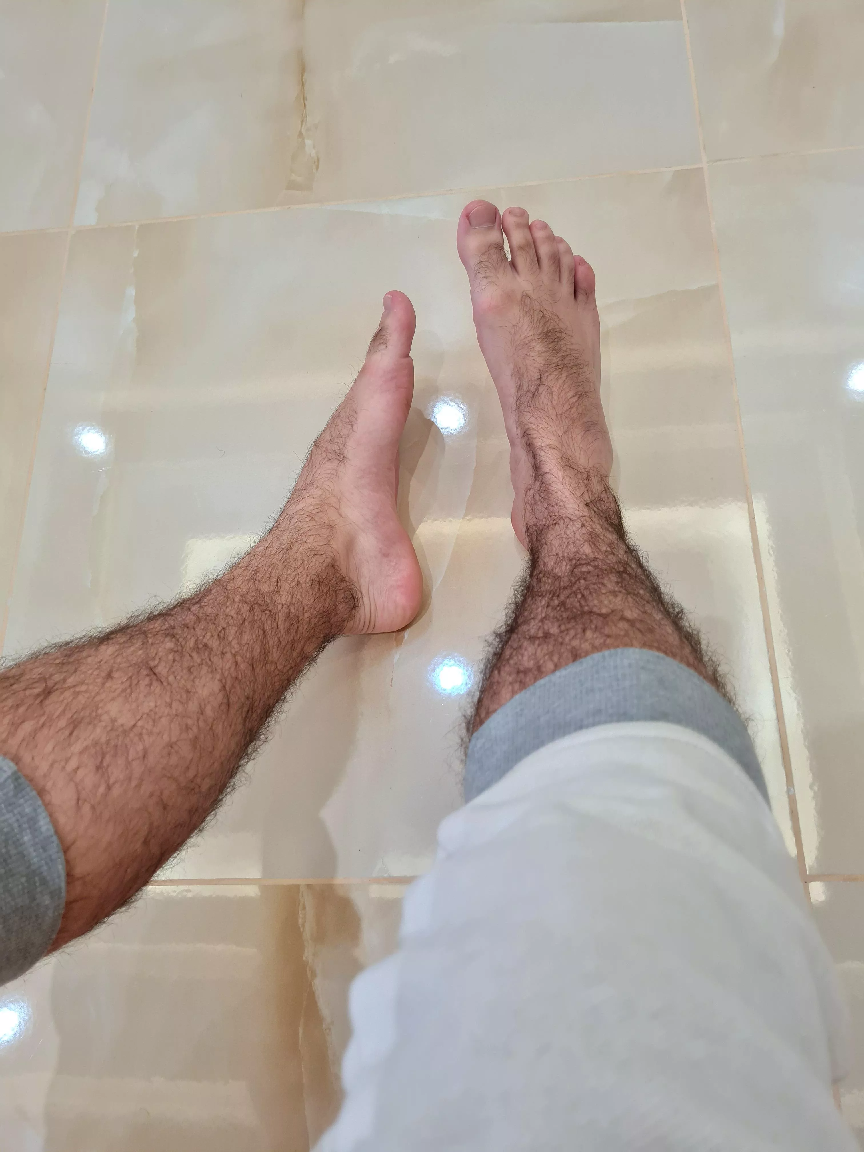 👣💋