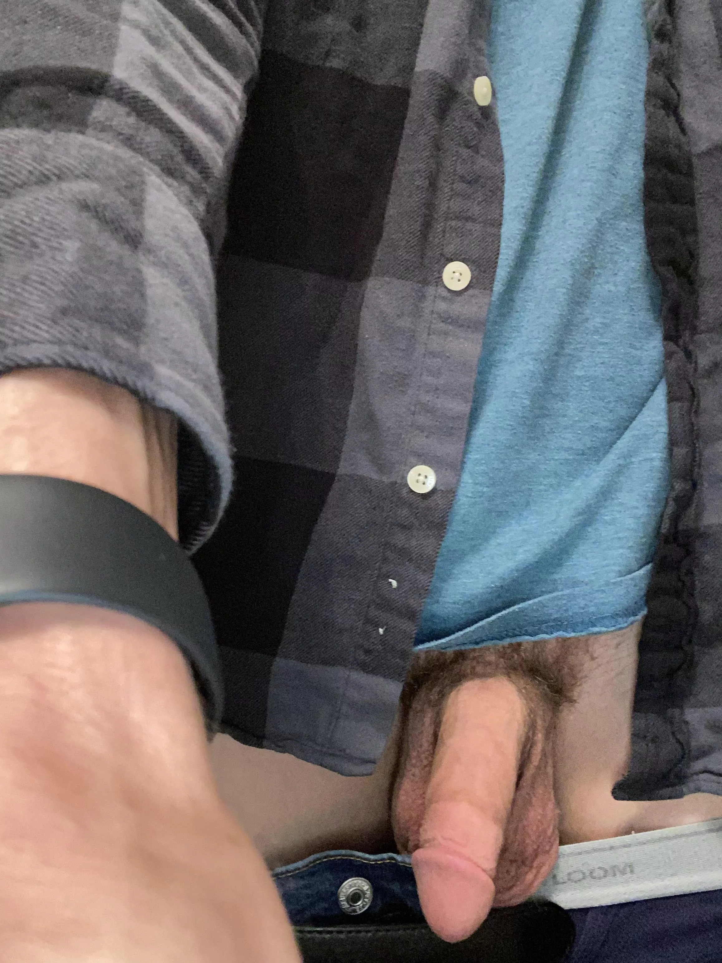 👀
