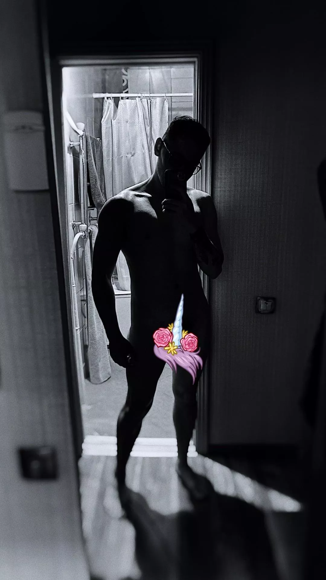 👀