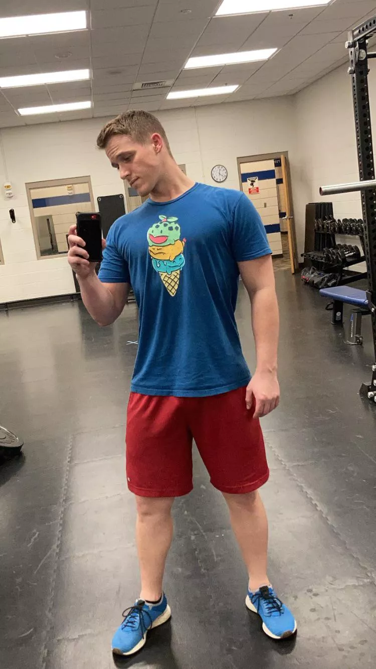 ✌️