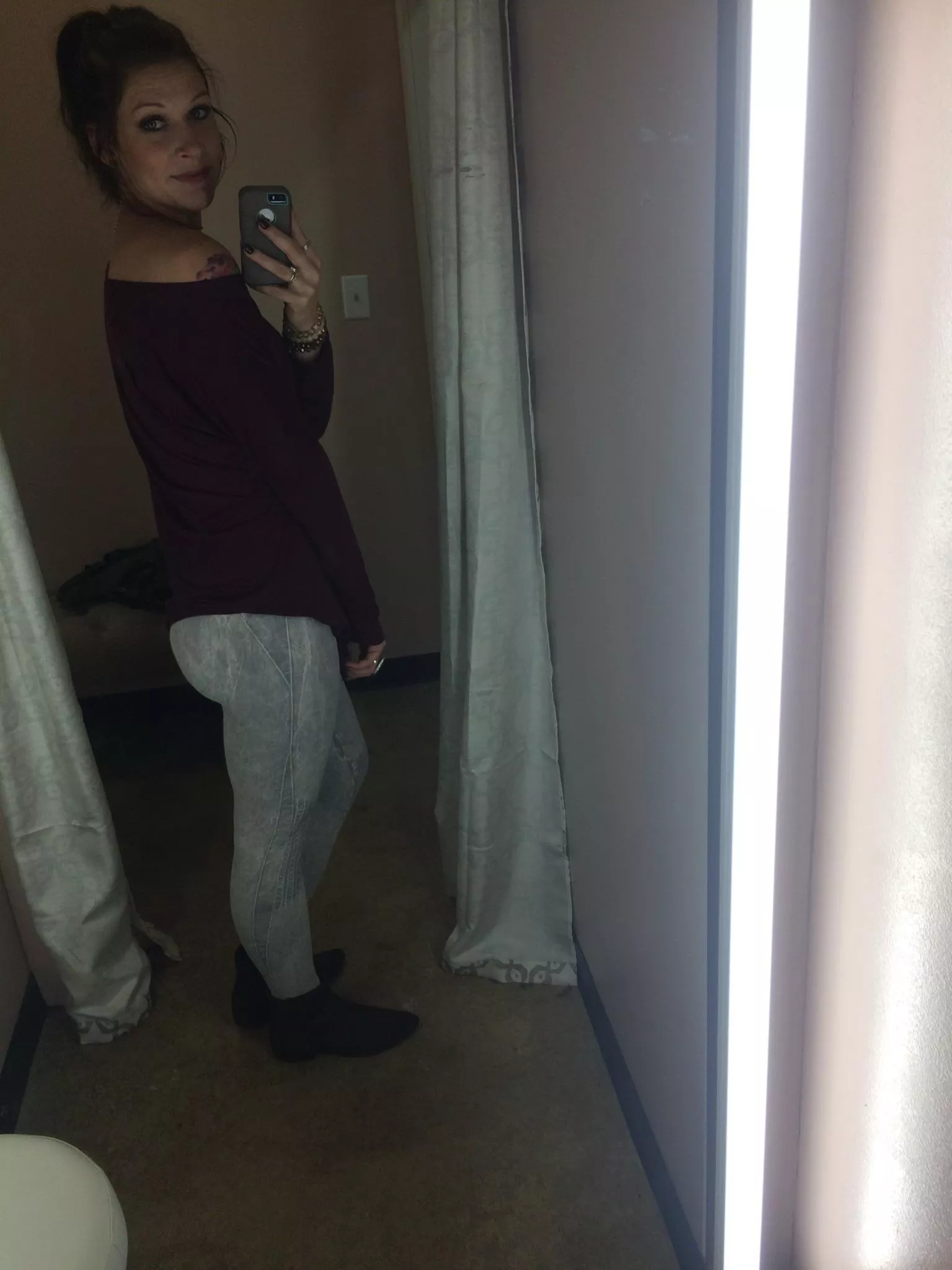 😘