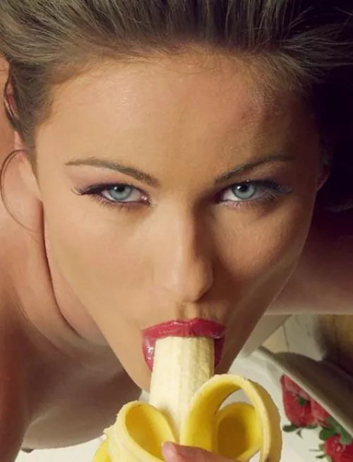 🍌👄