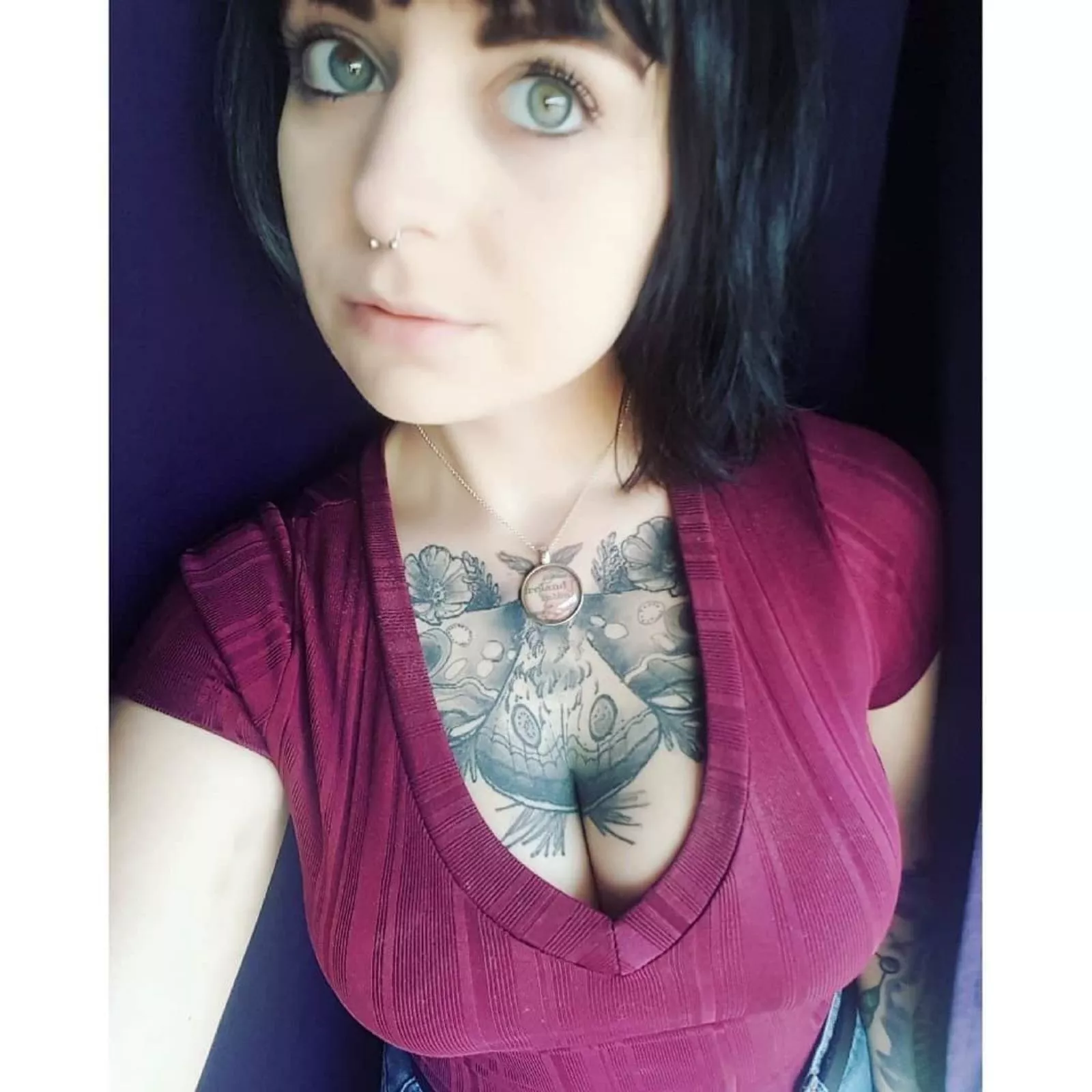 👀👀