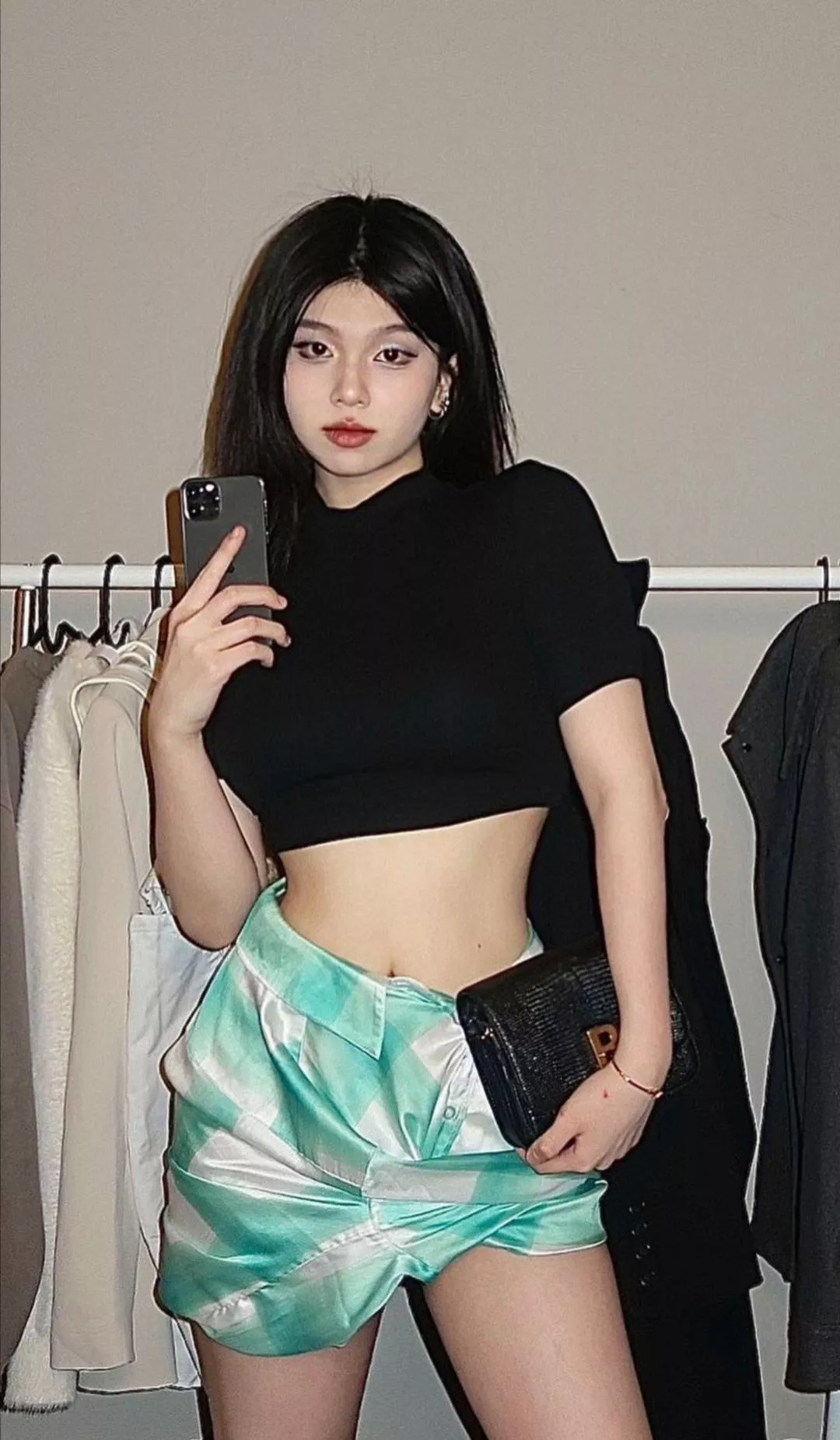💚🖤