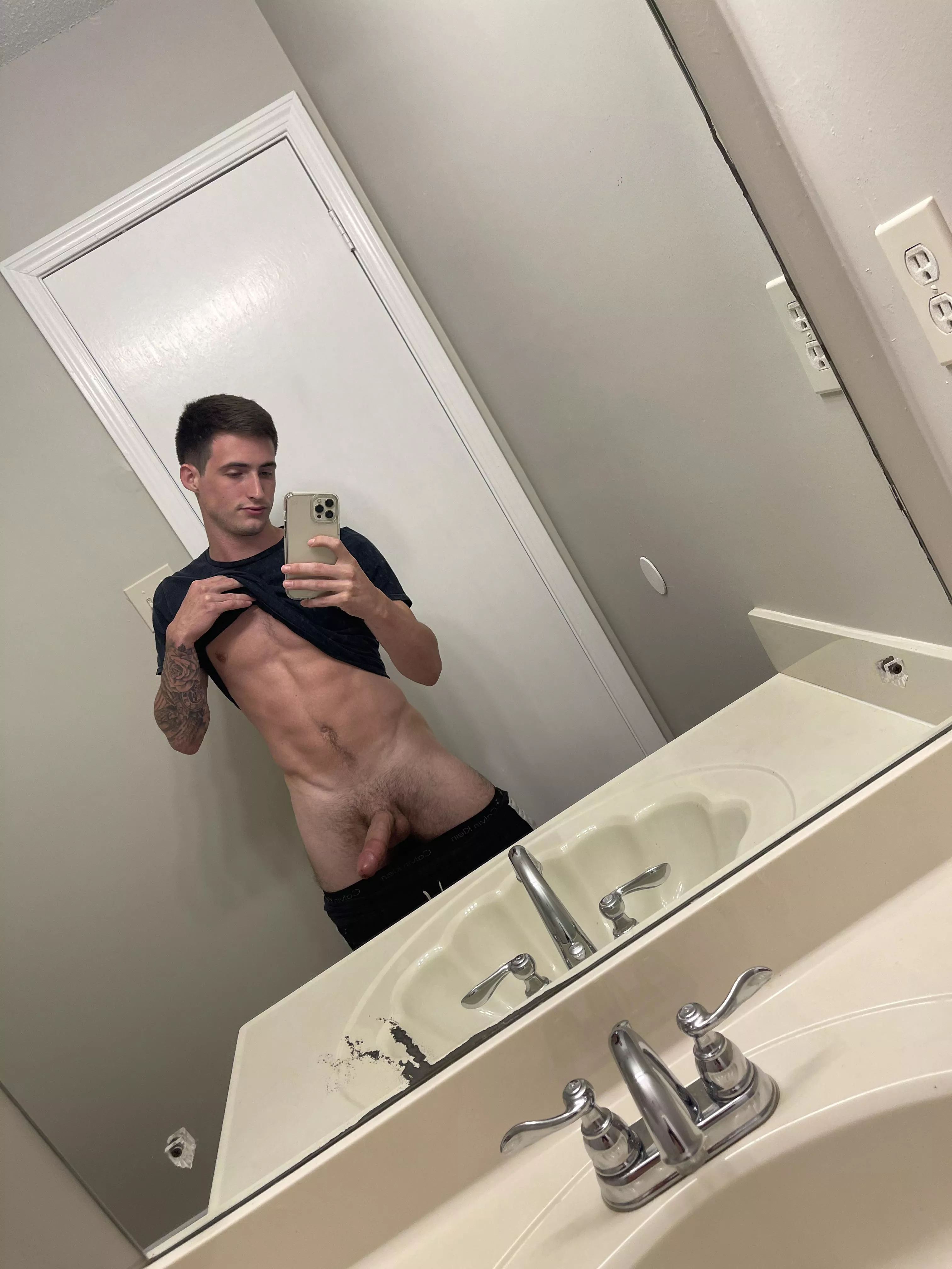 😏
