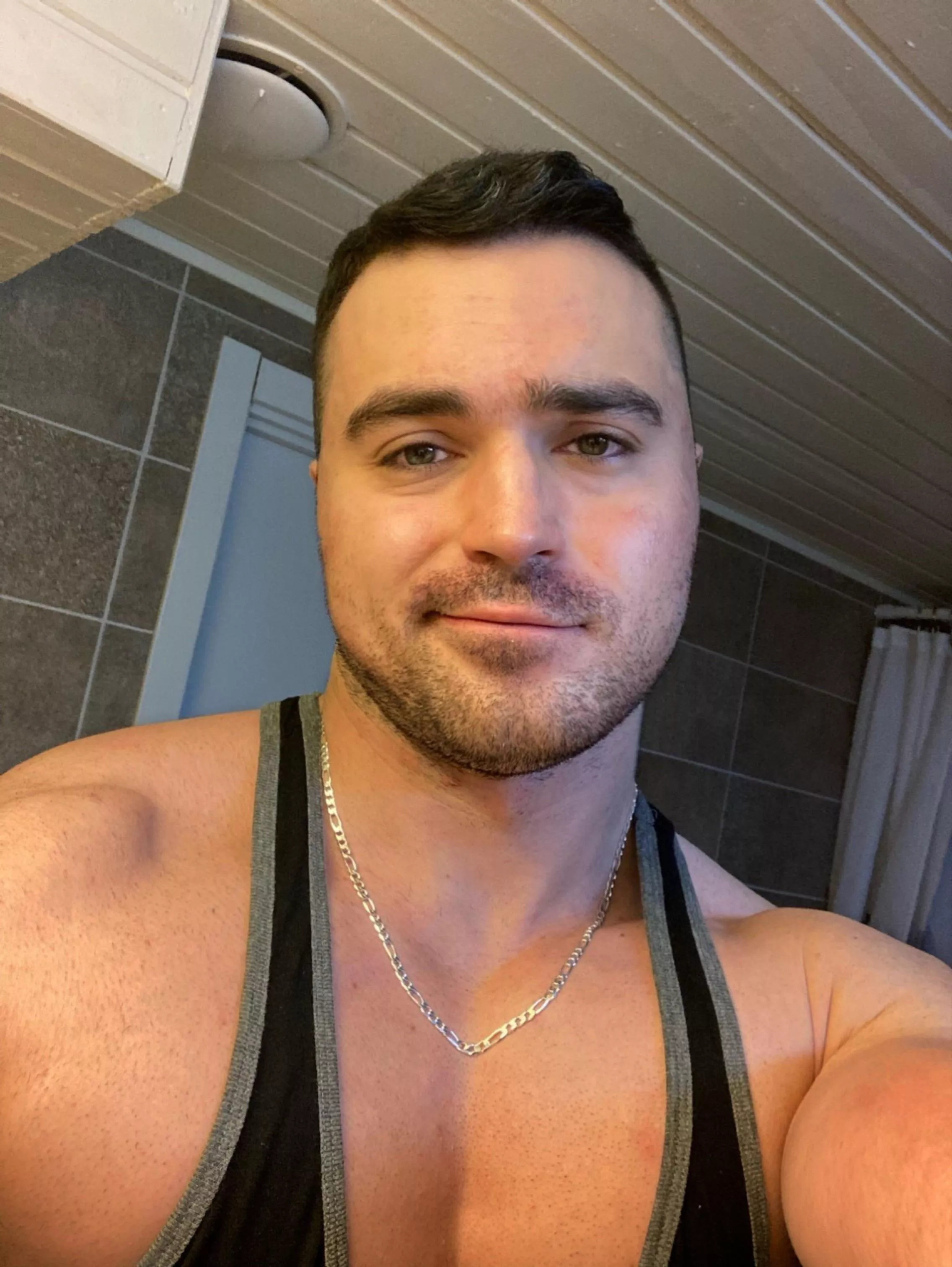 😏