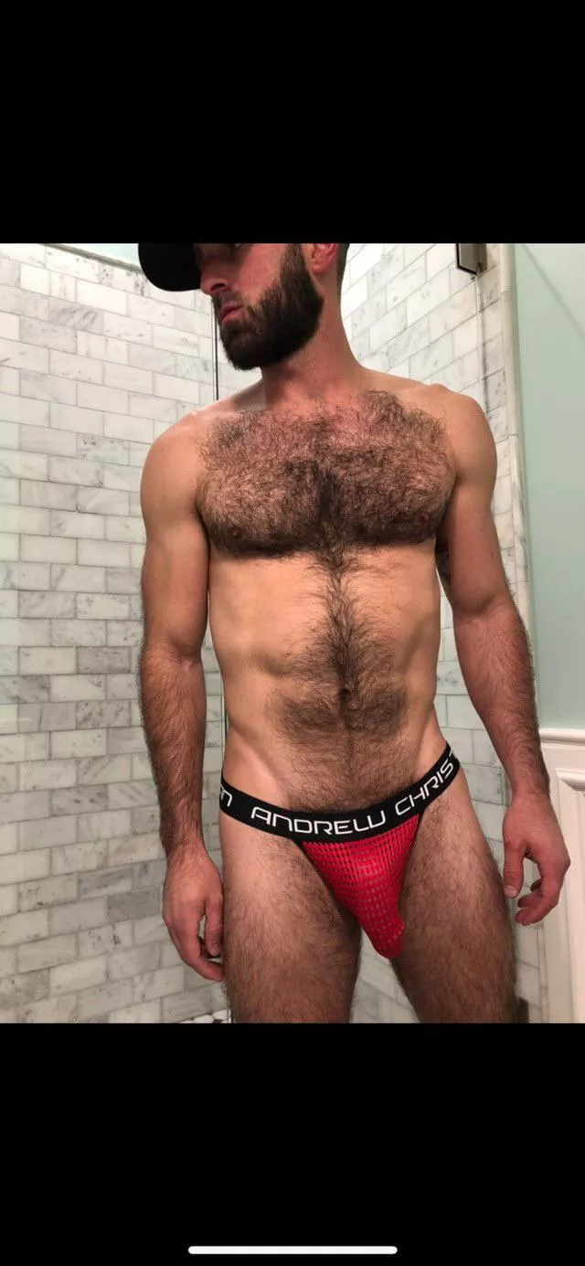 😈