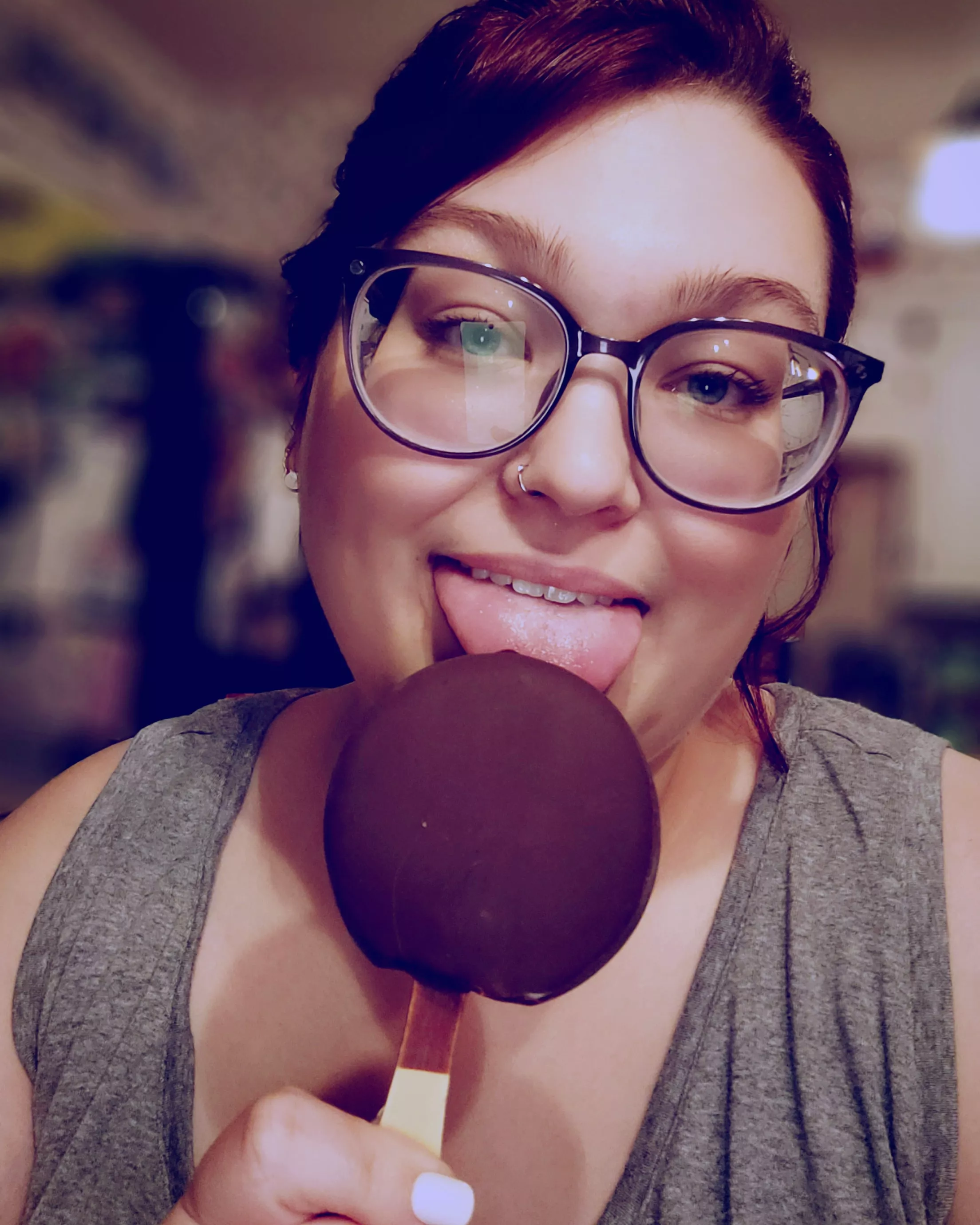 👅🍦🍭