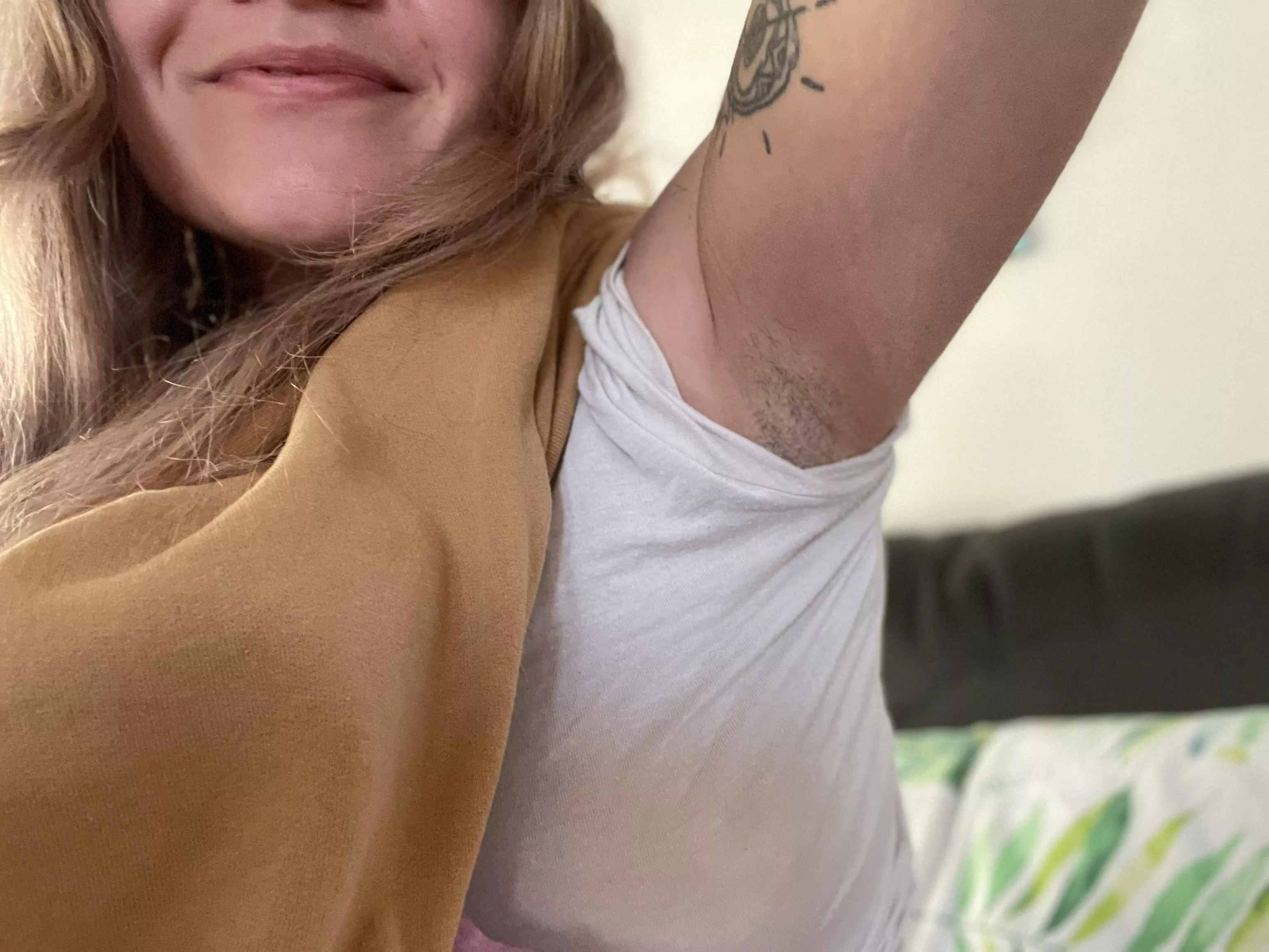 😈💛