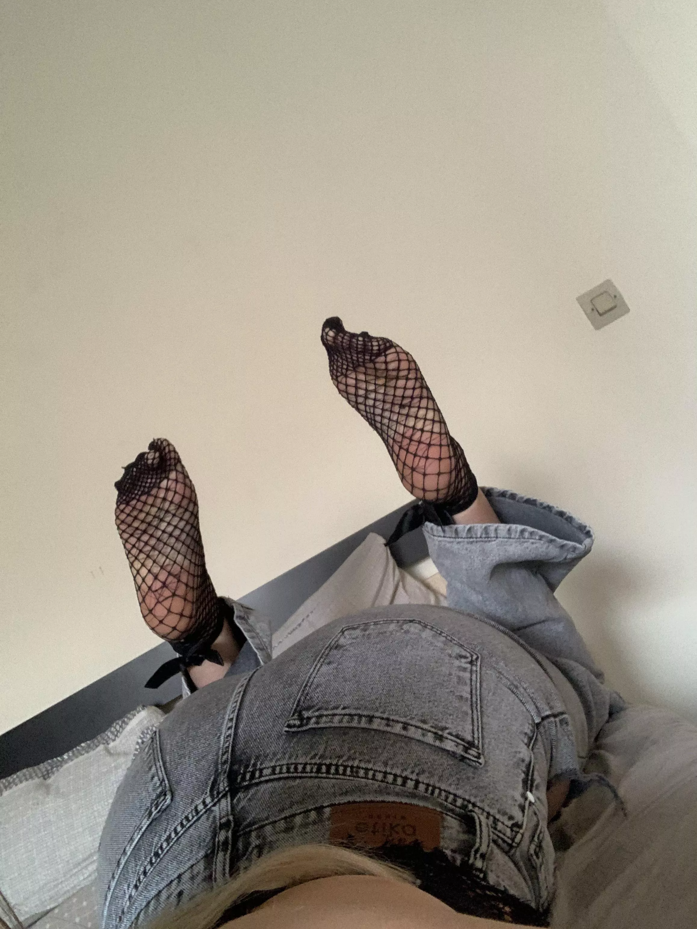 😋