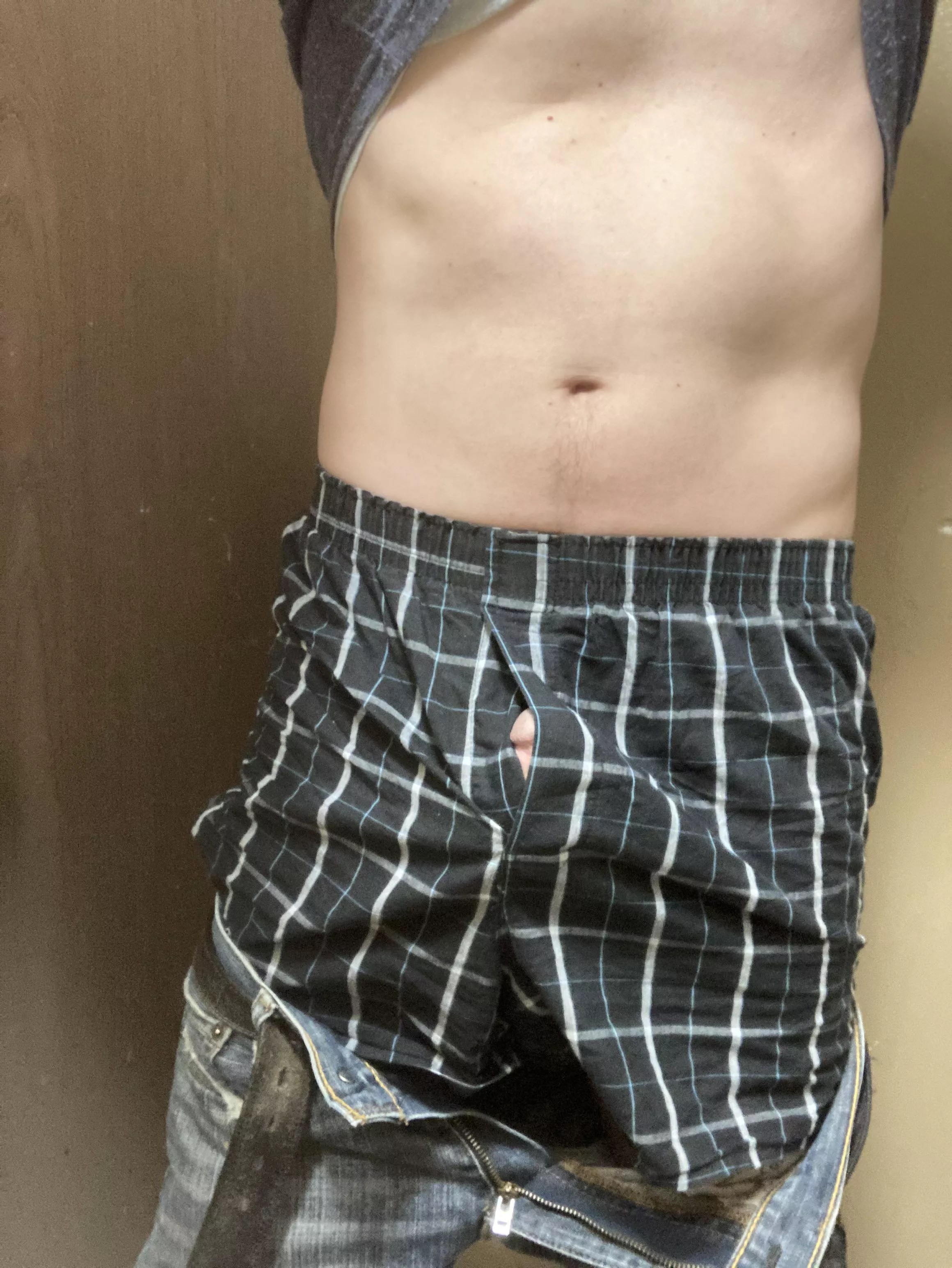 😜
