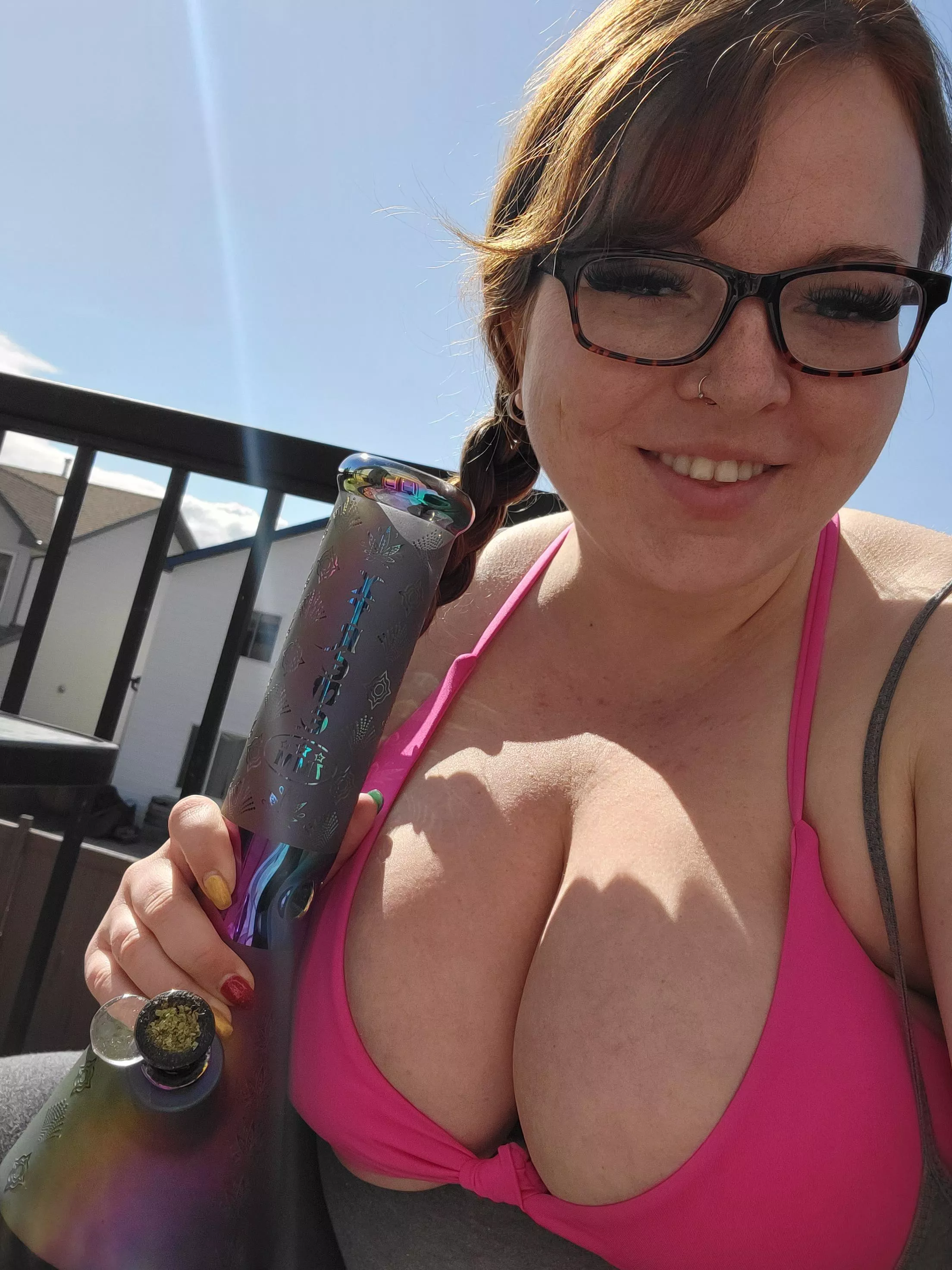 😏