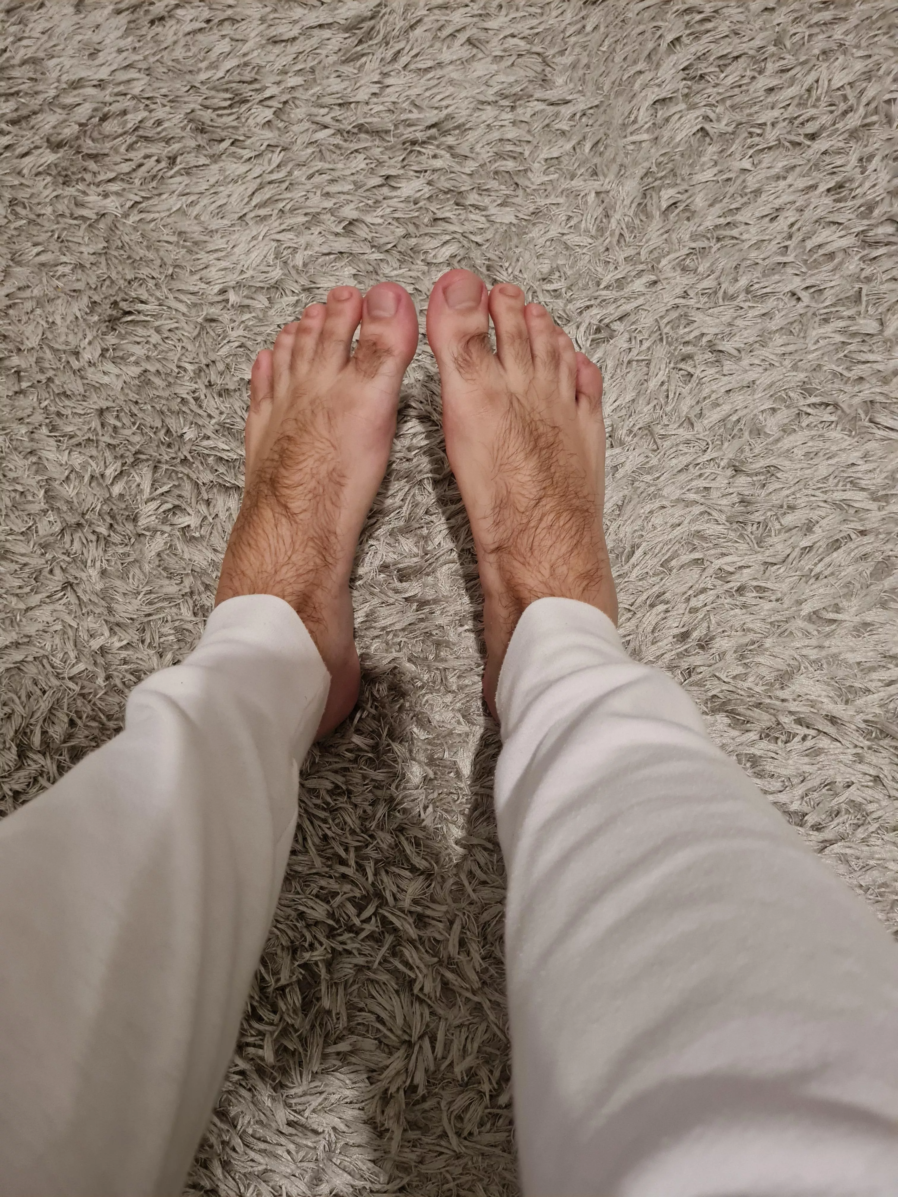 💋👣