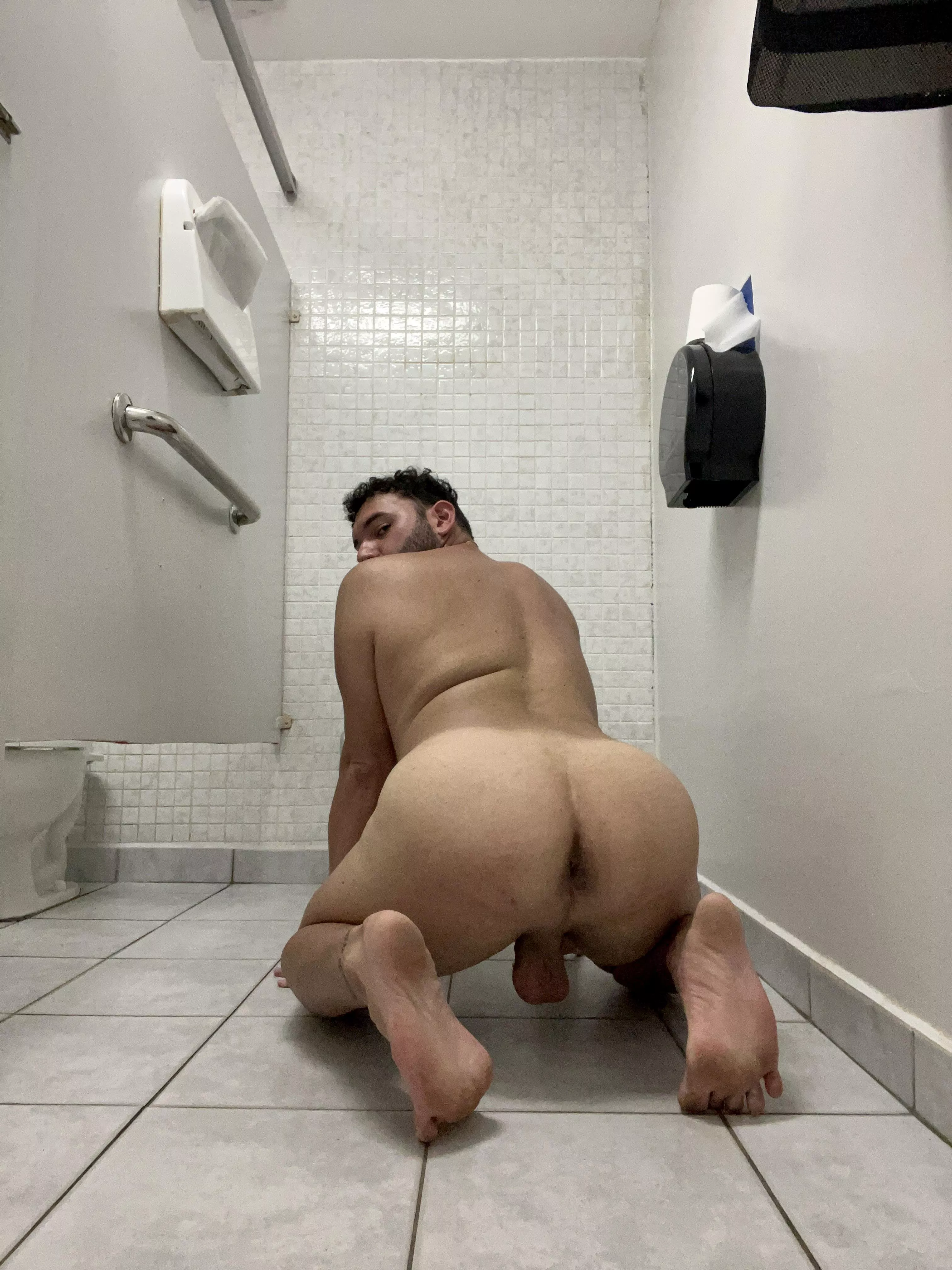 😏