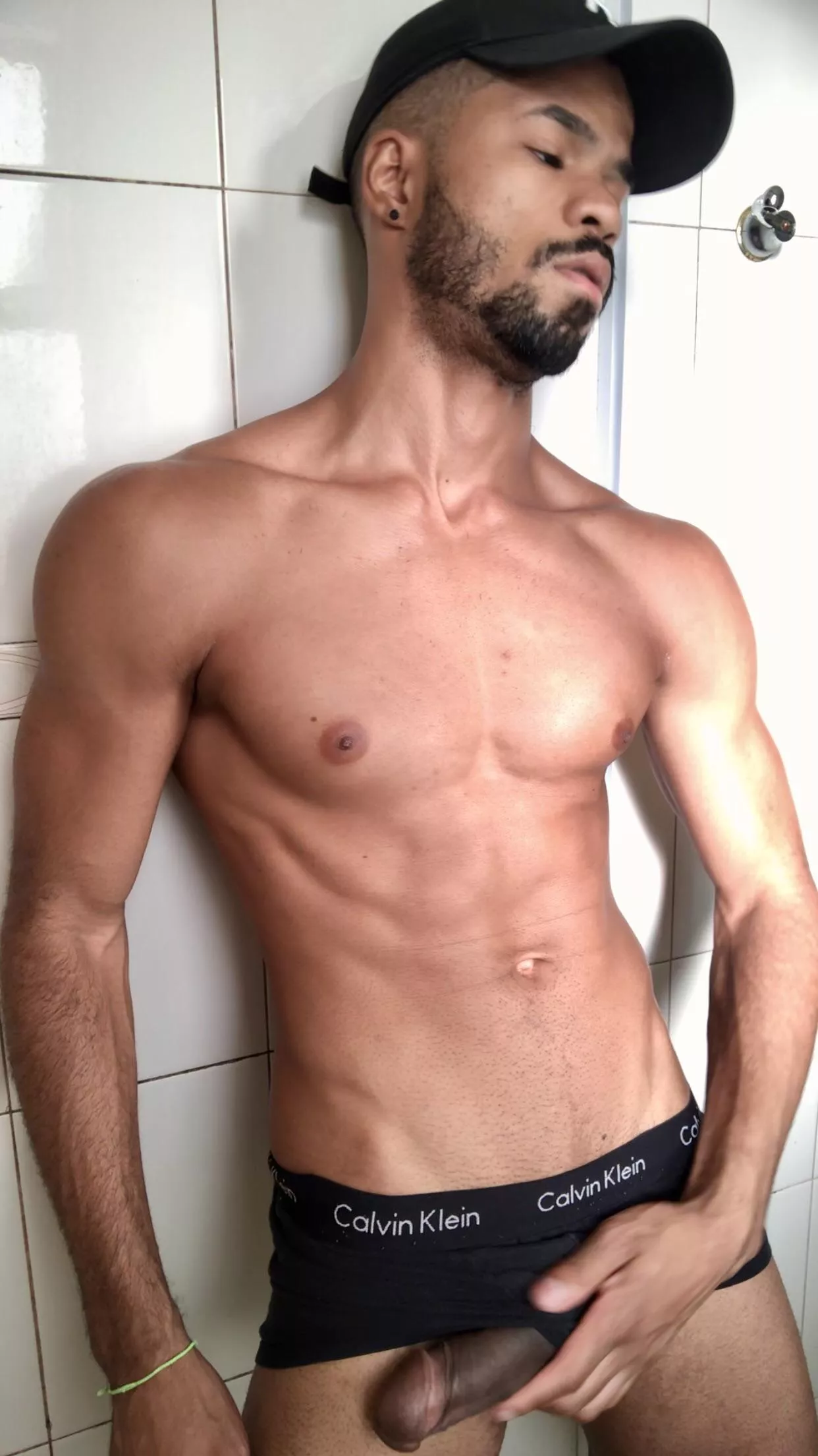😋