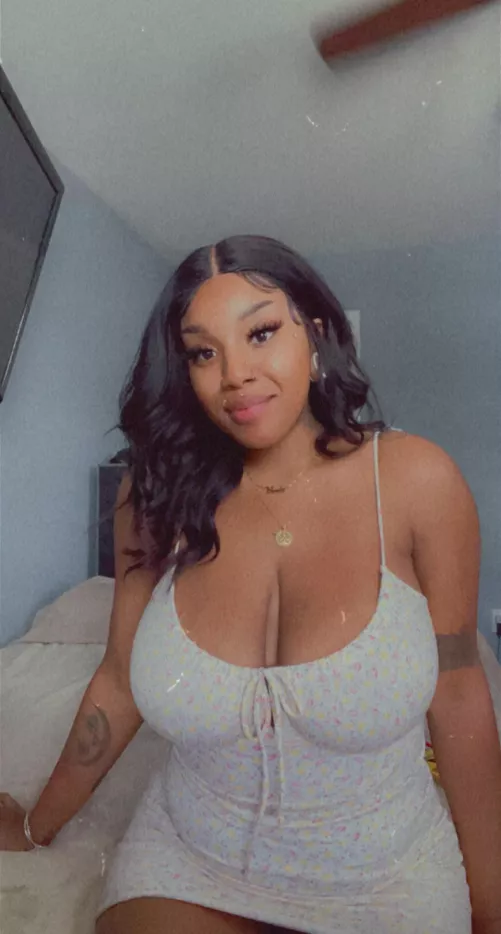 15% off for new subs!!! daily content, fetish friendly ☺️ check out my bio