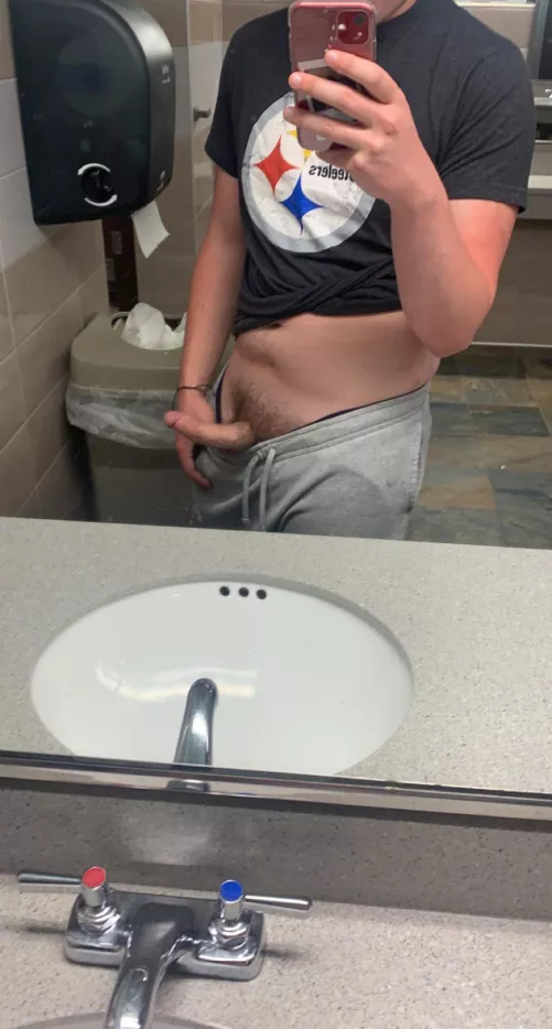 18 6.5 inch boner in the college bathroom;) Pms Open