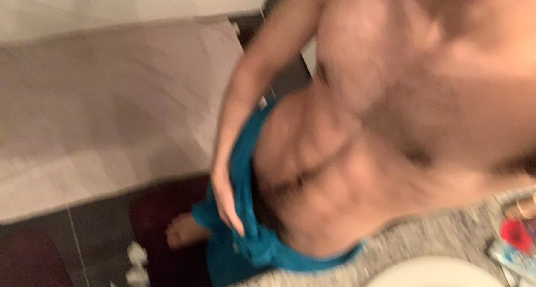 (18) any obedient small Asian boys looking to serve some big Arab cock?