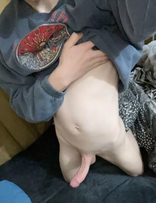 18 m aussie. Hung twink boy right here you like