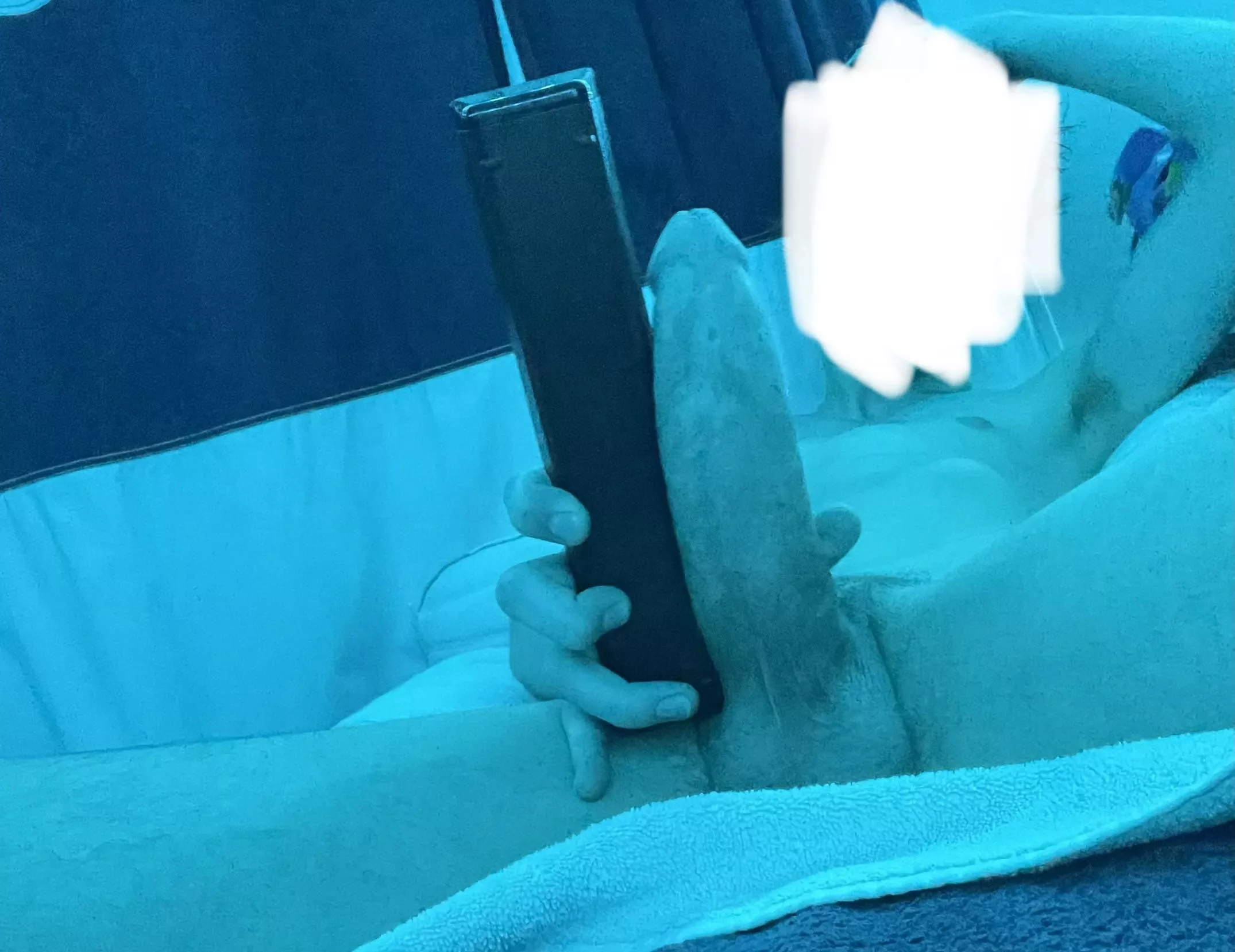 18 [M4F] Wish dick was bigger… could u slide down it though?