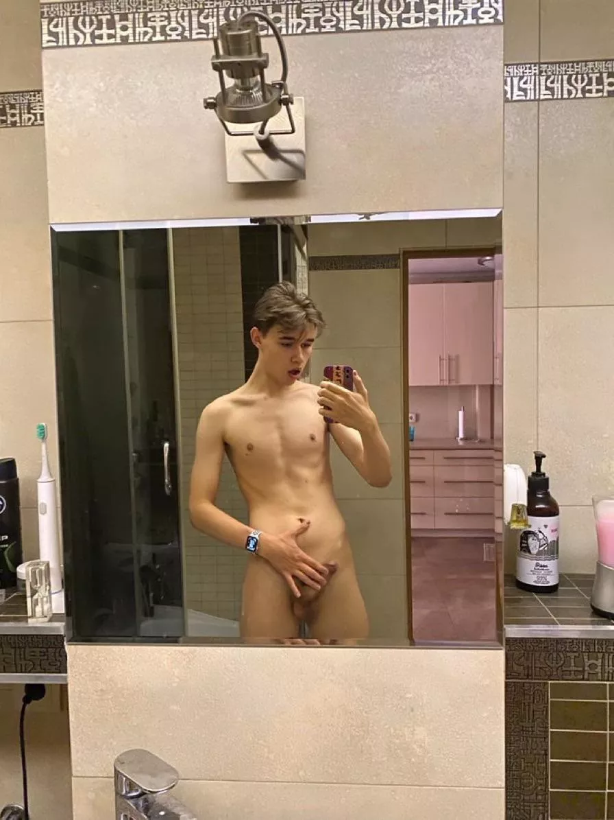 (18) see mirror