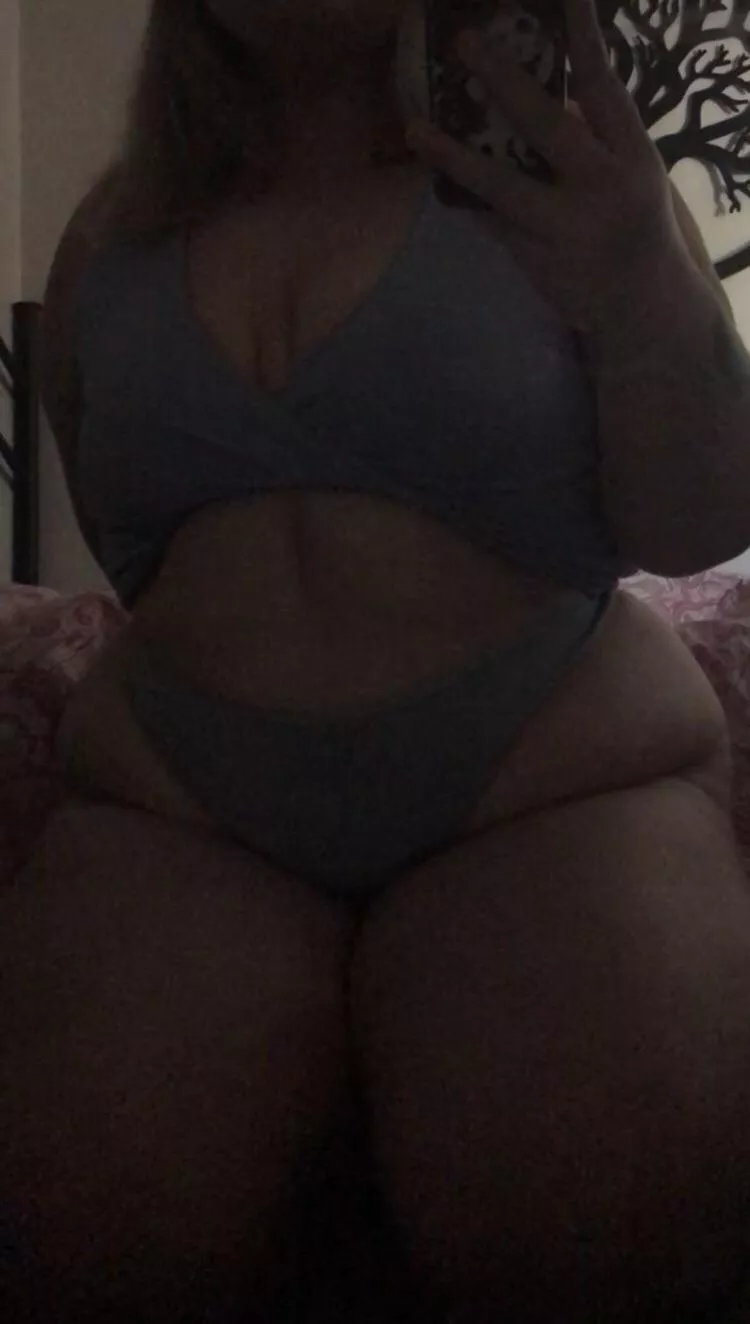 18f, hi 💚