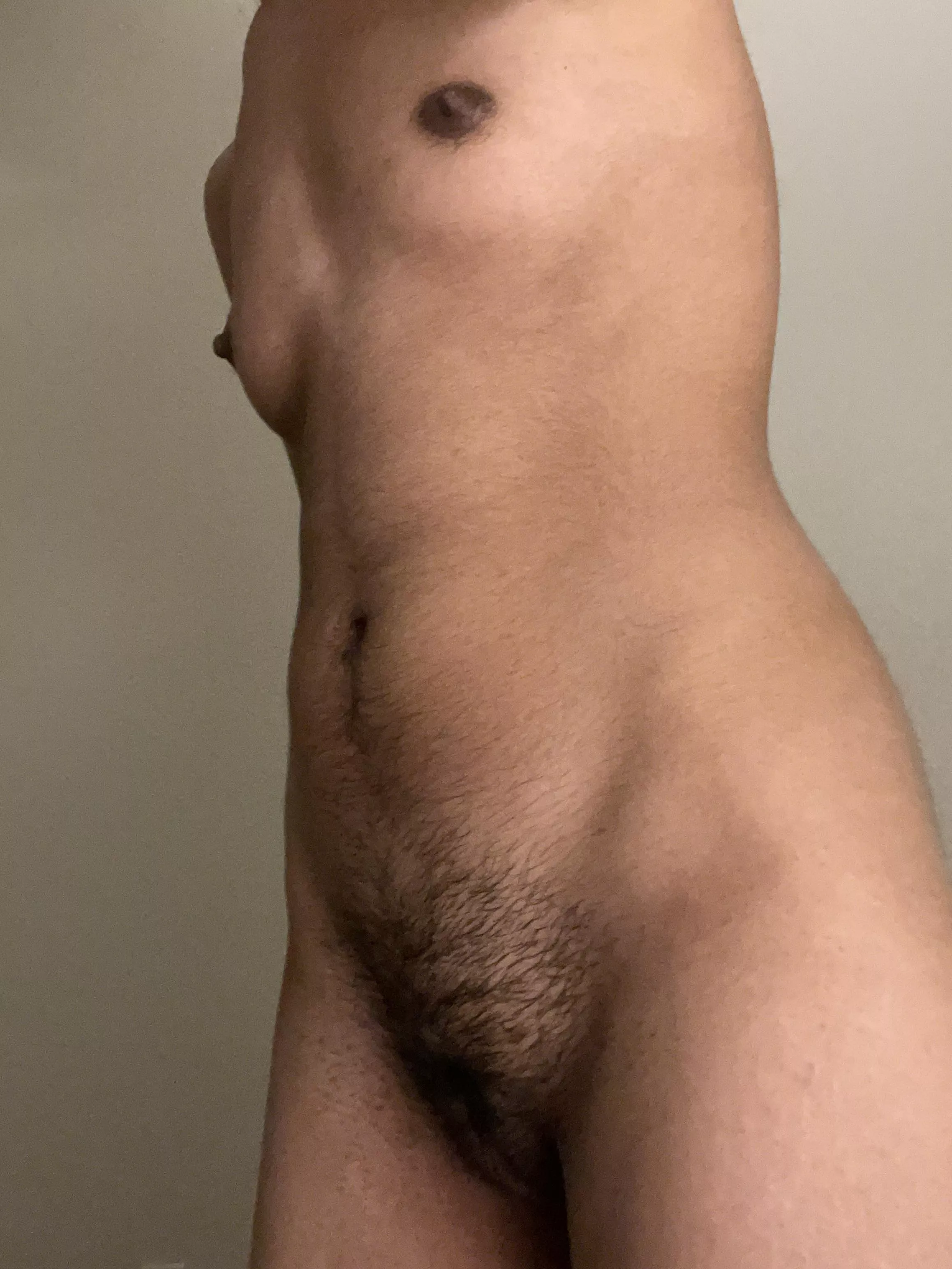 19, 120, 5’8”