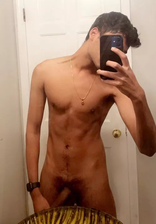 (19) Fit college sub haven't cum in a week. How much more would u edge me? 😈🥵