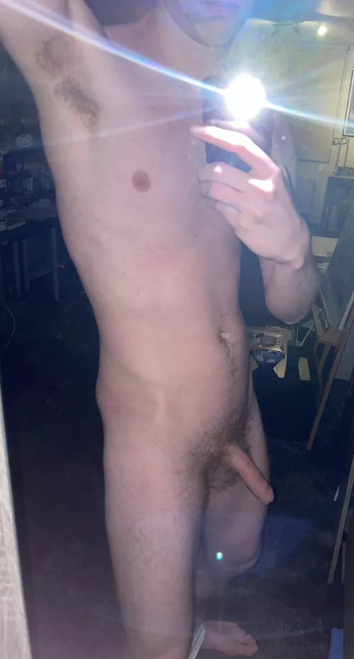 19 Hope there is a real daddy out there that likes young twinks🥺