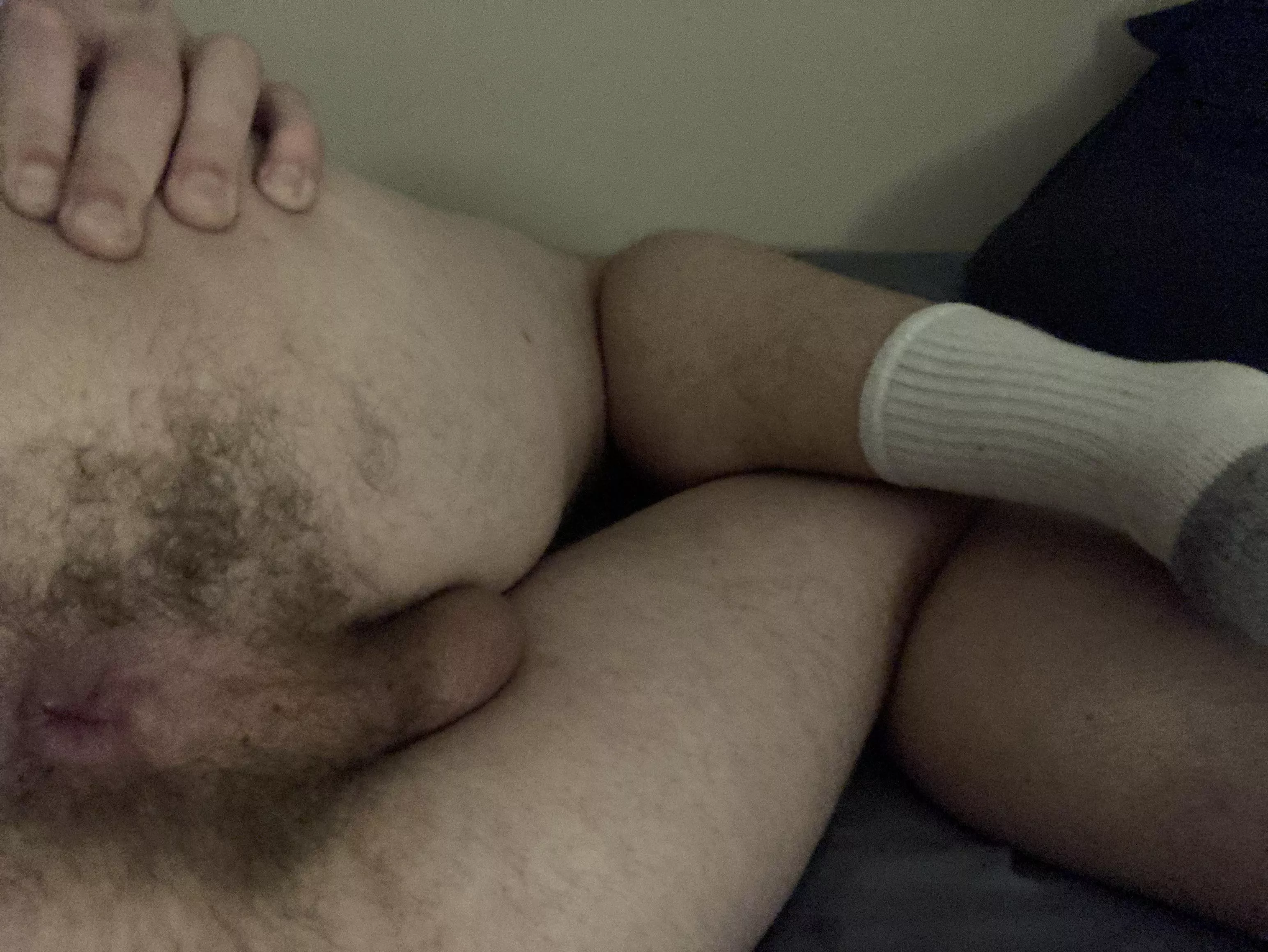19m can’t stop thinking about bottoming