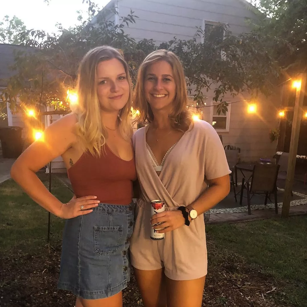 [2] Girls Next Door