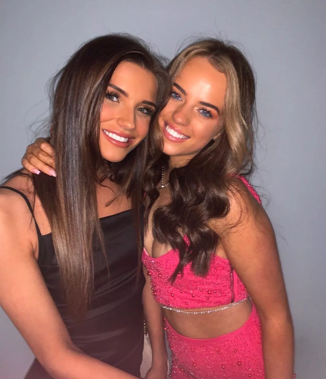 [2] hotties