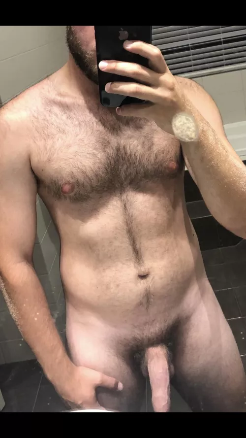 20M, feel free to dm! Proud of my hair for a 20 year old 😇