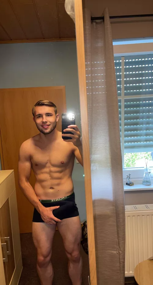 (21) have fun with me