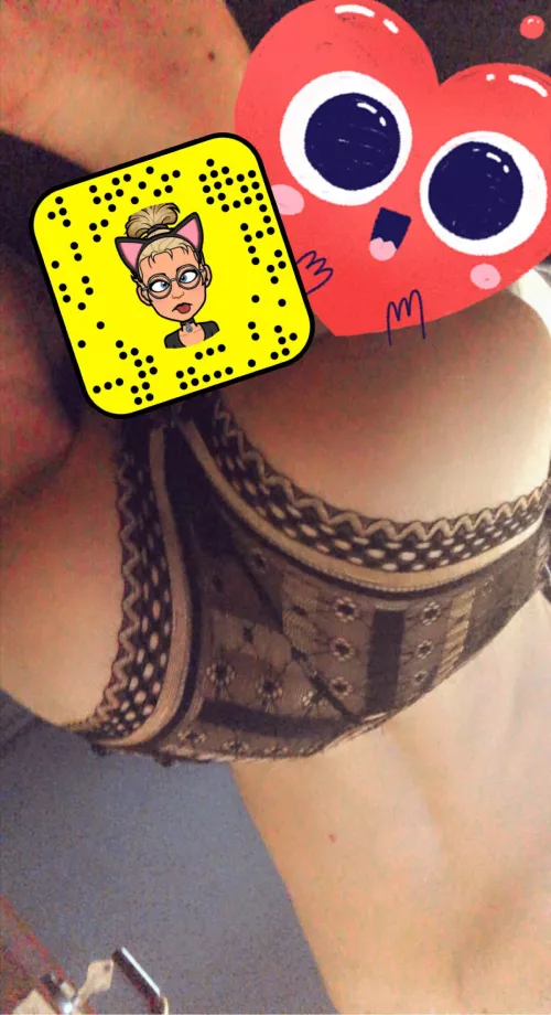 [21] Little dumb submissive sissy slave for online humiliation/degradation Young Sissy Pig slave looking for Abusive Dirty pervs for Humiliate & Degrade me hard online <3 (No Limits) My username on my profile !Please Master Add Me and Treat me as 