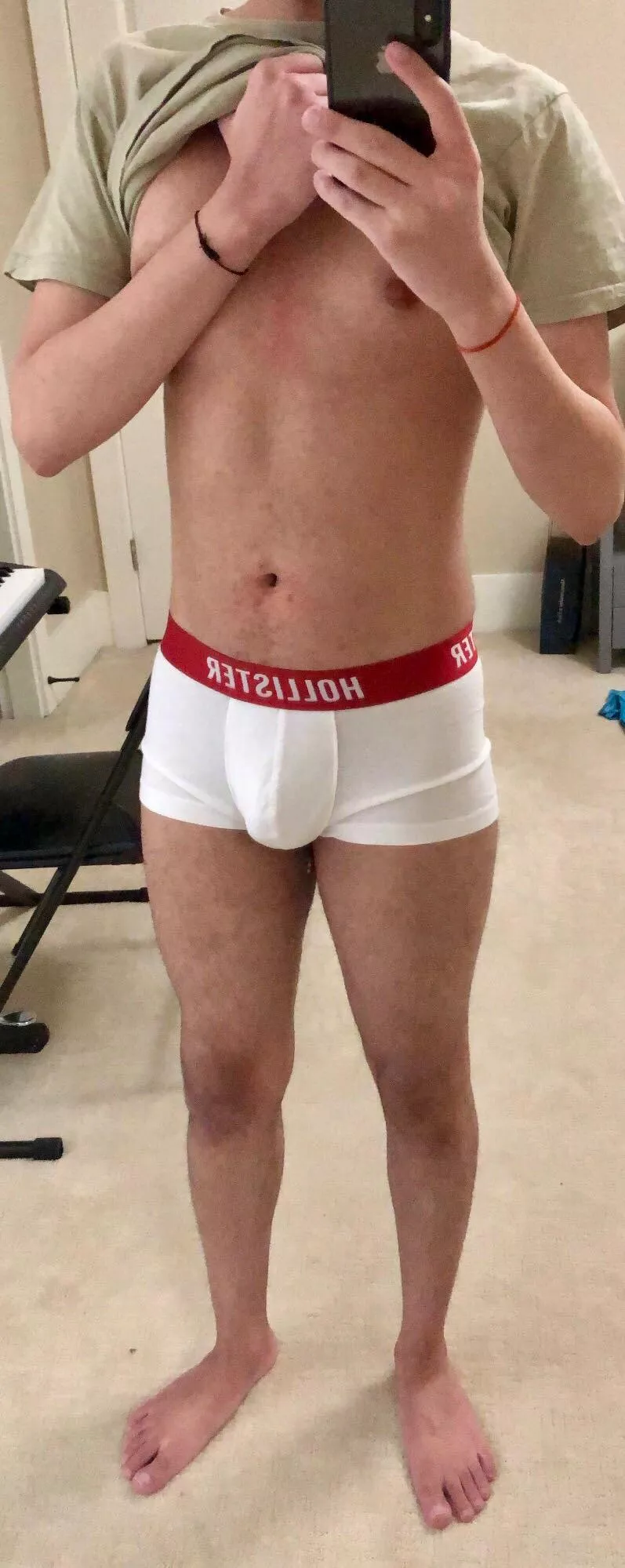 22 fit dom top. Can be verbal. Looking for smooth twinks and jocks to use ;) hmu 22 fit dom top. Can be verbal. Looking for smooth twinks and jocks to use ;) hmu