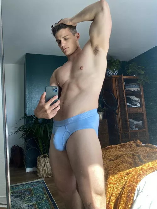 [22] nuzzle me this morning