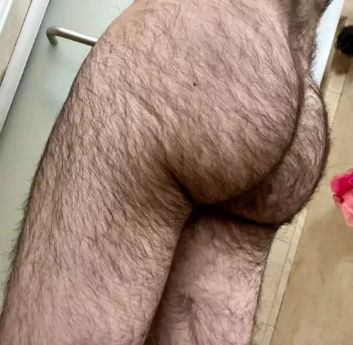 24 in shape with a big furry bubble butt. 🤪DM me
