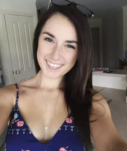 25 year old milf looking for some BWC to tribute me, kik mrandmrs_x with my face cocked and I’ll feed nudes