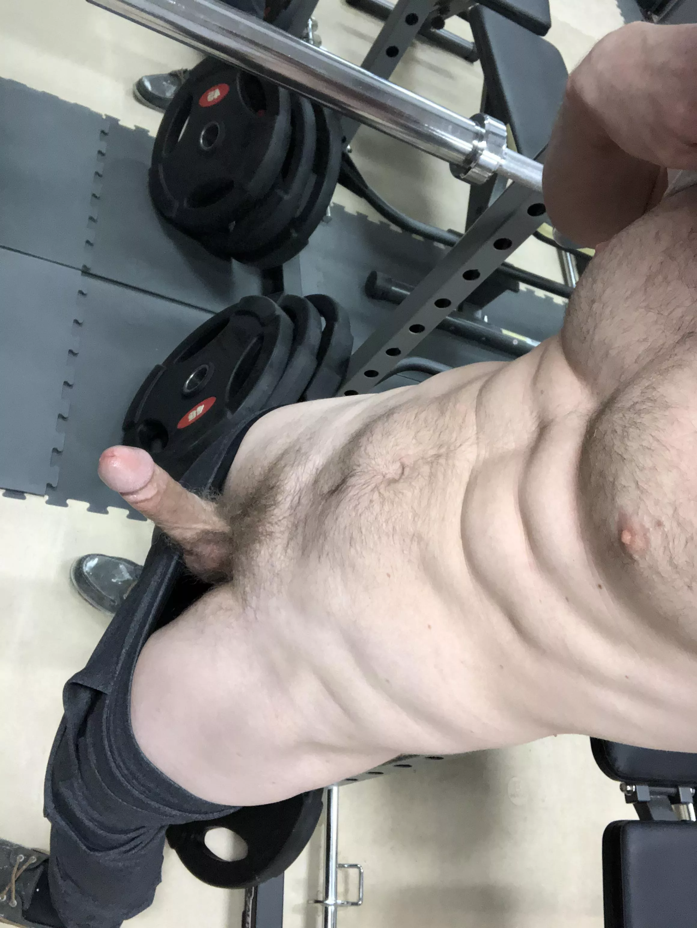 (28) when the gym is empty lol