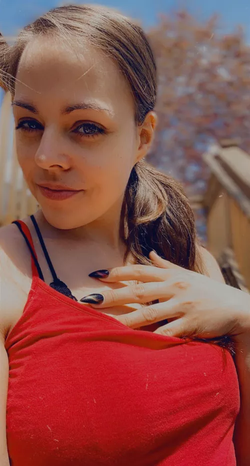 29f[oc]🪐Greetings Earthlings❤️ do you want to play on discord 😏