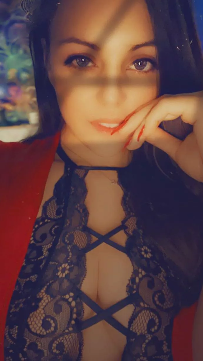 29f[oc]🪐Greetings Earthlings❤️ do you want to play on discord😏