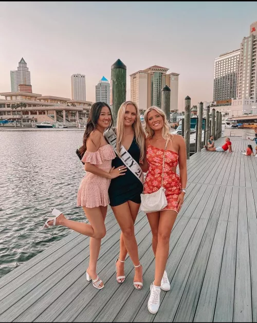 [3] 21st birthday and horny