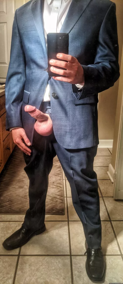 [32] Ready To Give You The Business 🍆