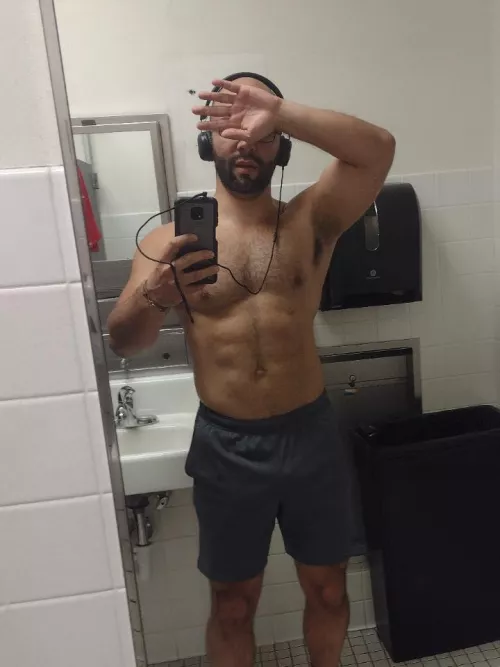 32m bull NYC late April, Chicago mid-May