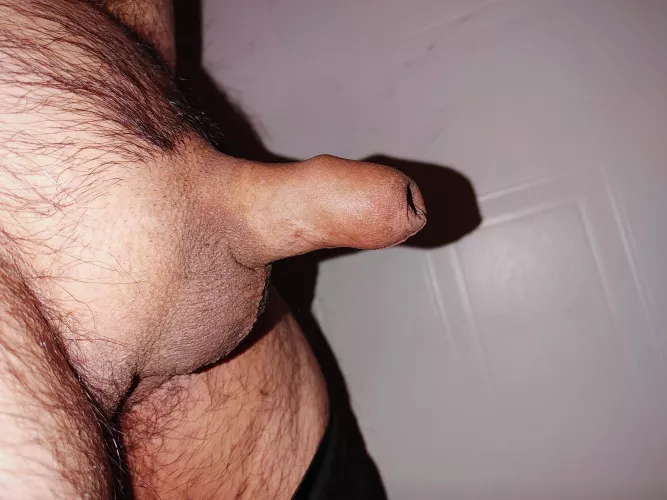 [33] Would you peel it for me? 🥺