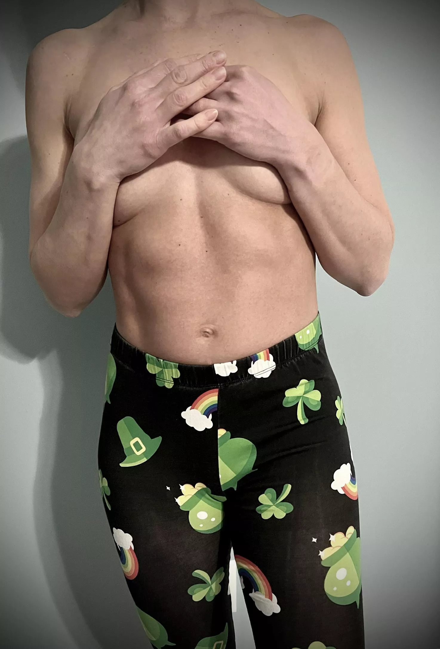 (35F) Happy St. Patty’s Day🍀