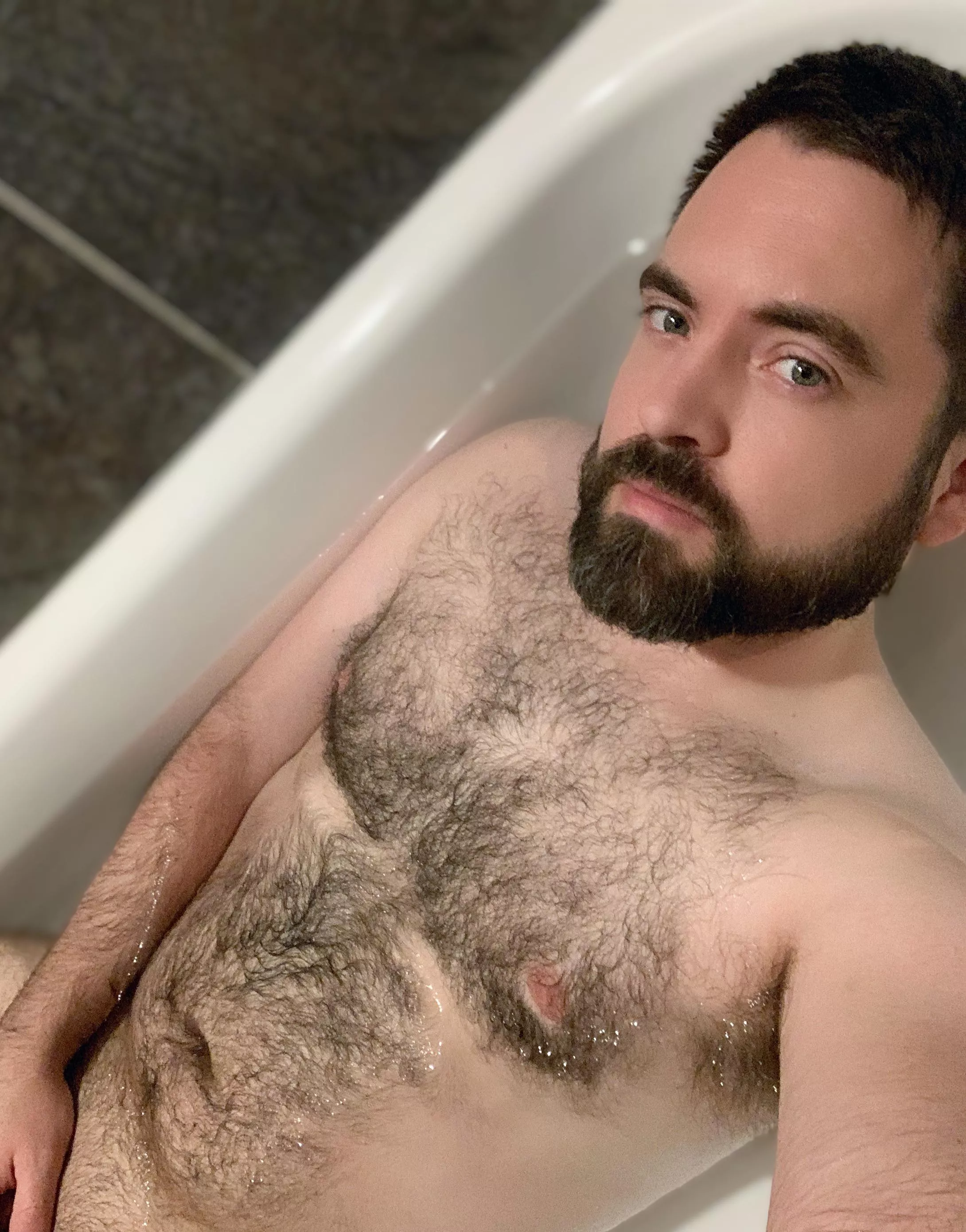 36yo in mah bath