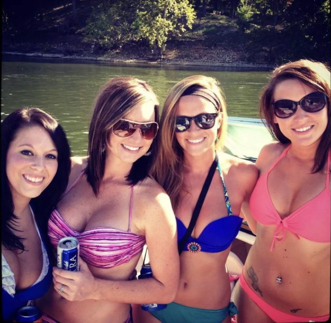 [4] River Babes