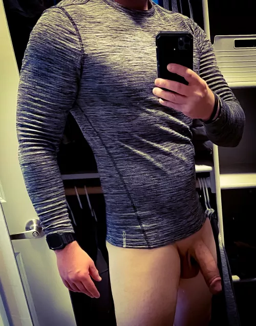(40) About to walk dog, thought I share my base layer 😉